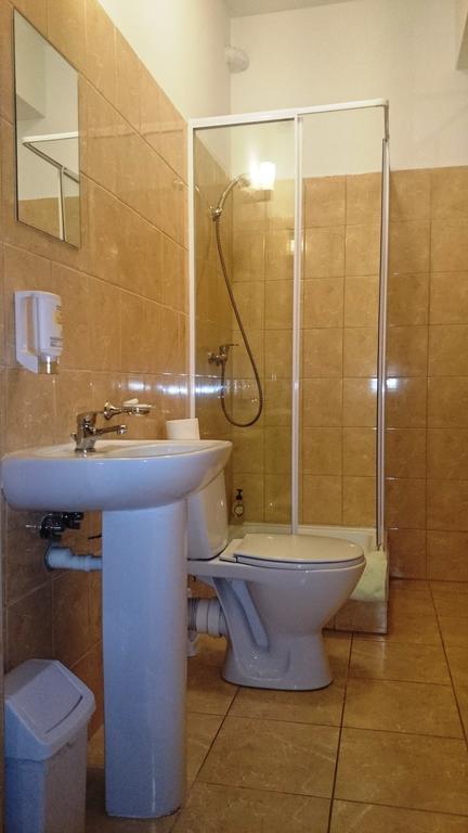 Park Na Wojskiego Bed & Breakfast Marki  Room photo
